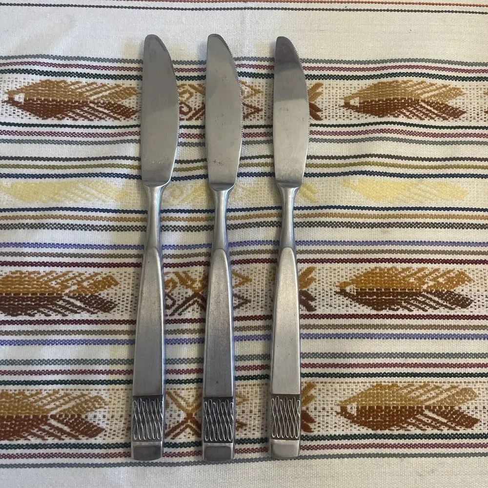 3‎ Vintage Utica Uti137 Butter knives Silverware - Replacements
